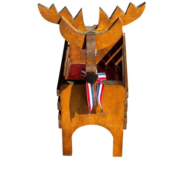 Vintage Wooden Reindeer Box Basket Planter Rudolph With Red Lining - Picture 5 of 7
